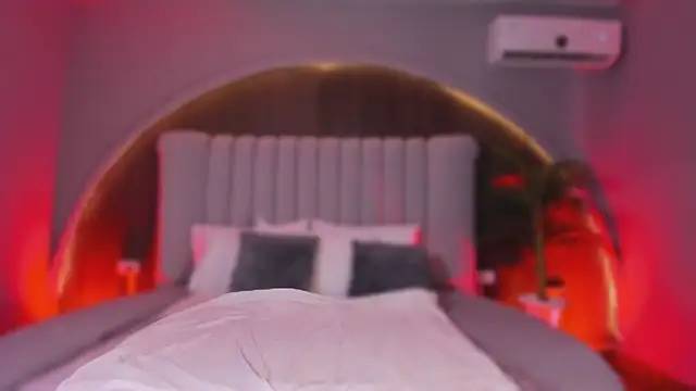 Isabellax21 online show from February 13, 4:23 am