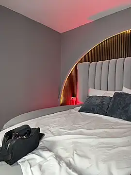 Isabellax21 online show from February 7, 4:20 am