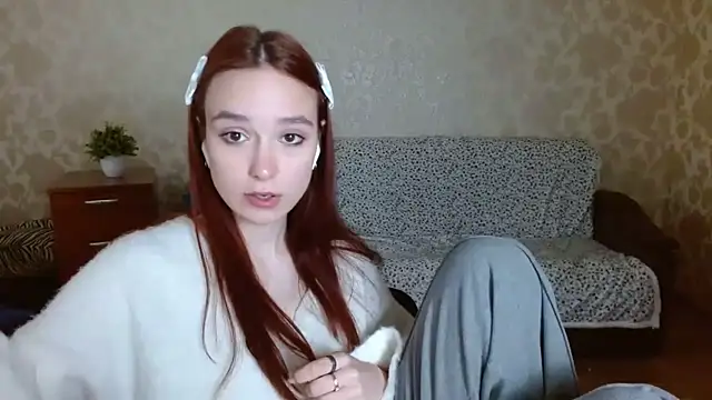 Snapshot of aFoxie chatting on September 21, 3:50 pm aFoxie online show from September 21, 3:50 pm