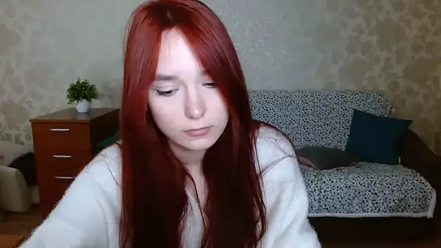 Snapshot of aFoxie chatting on September 13, 8:25 am aFoxie online show from September 13, 8:25 am