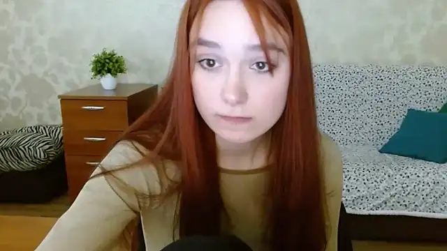 Snapshot of aFoxie chatting on September 12, 7:57 pm aFoxie online show from September 12, 7:57 pm
