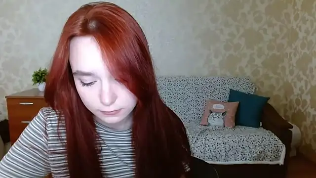 Snapshot of aFoxie chatting on October 2, 12:03 am aFoxie online show from October 2, 12:03 am