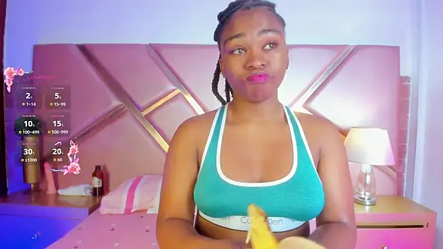 SophieSinclair online show from September 19, 12:31 pm