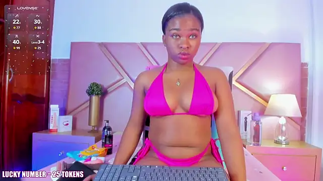 SophieSinclair online show from November 10, 12:54 pm