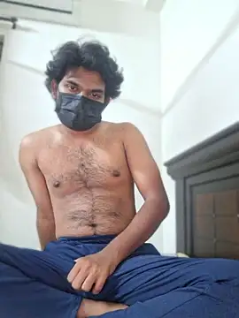 bossyjuicy online show from March 30, 7:15 pm