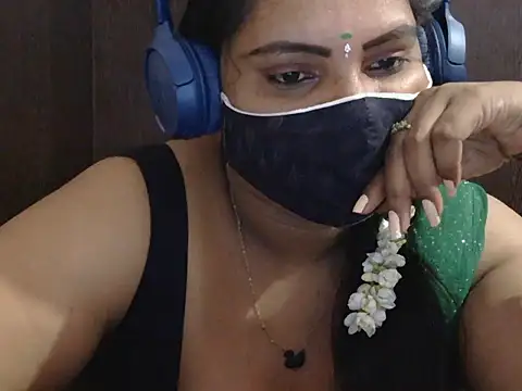 Snapshot of Nisha-telugu chatting on November 1, 5:51 pm Nisha-telugu online show from November 1, 5:51 pm