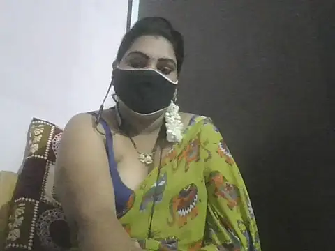 Snapshot of Nisha-telugu chatting on October 6, 4:30 pm Nisha-telugu online show from October 6, 4:30 pm