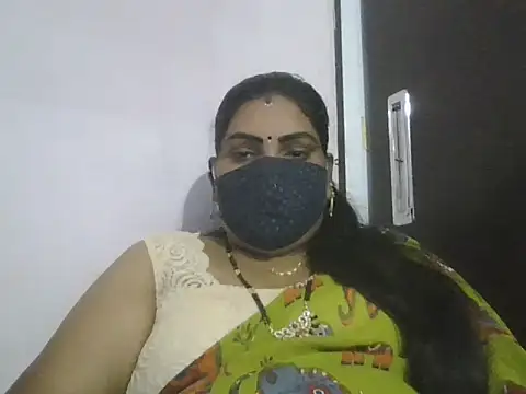 Snapshot of Nisha-telugu chatting on September 29, 4:34 pm Nisha-telugu online show from September 29, 4:34 pm