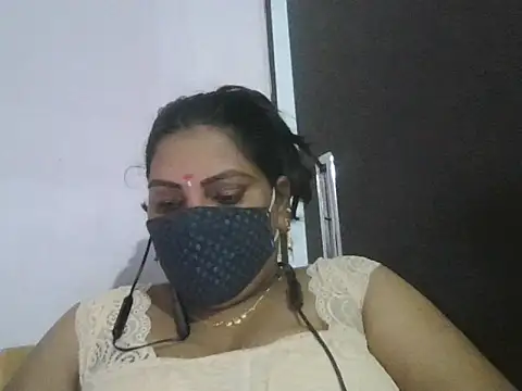 Snapshot of Nisha-telugu chatting on September 25, 6:58 pm Nisha-telugu online show from September 25, 6:58 pm