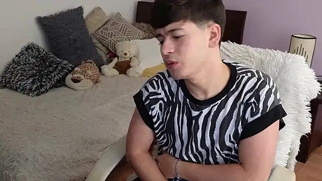 Snapshot of tightncuteass chatting on September 16, 2:07 pm tightncuteass online show from September 16, 2:07 pm