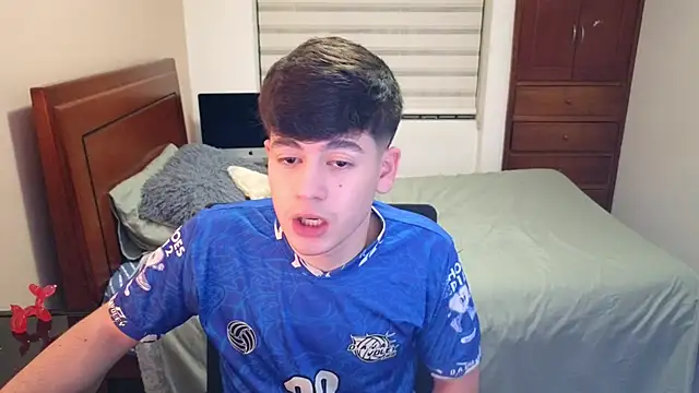 tightncuteass online show from October 29, 12:20 am