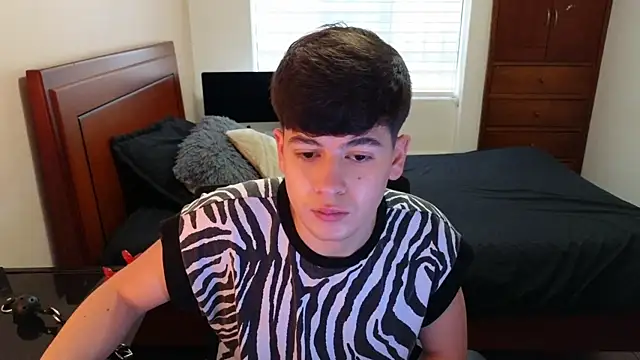 tightncuteass online show from November 2, 9:53 pm