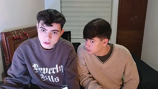 tightncuteass online show from November 28, 12:55 am