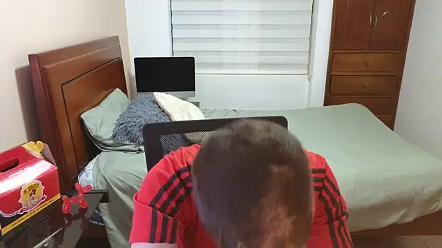 tightncuteass online show from October 29, 10:42 pm