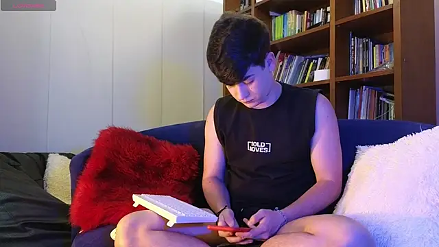 tightncuteass online show from March 27, 12:19 am