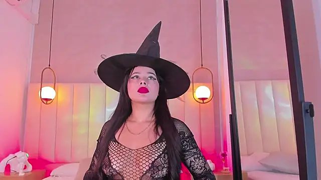 Dream nena online show from October 25, 8:20 pm