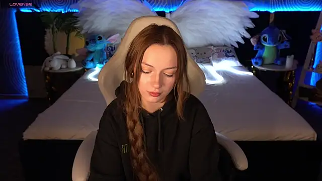 FoxyMayy online show from October 27, 2:07 pm