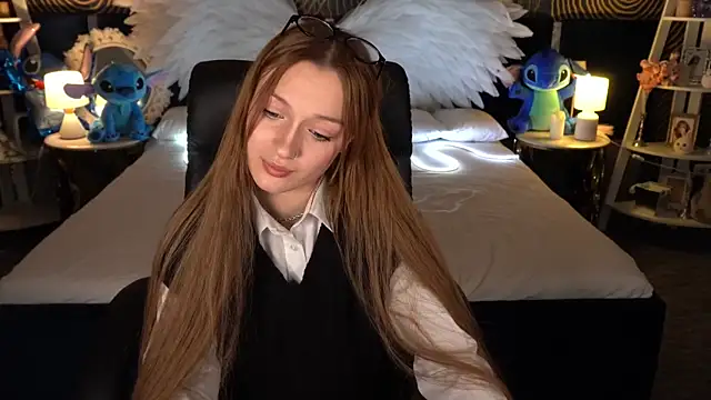 FoxyMayy online show from November 21, 8:19 pm