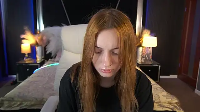 Snapshot of FoxyMayy chatting on June 24, 12:59 pm FoxyMayy online show from June 24, 12:59 pm
