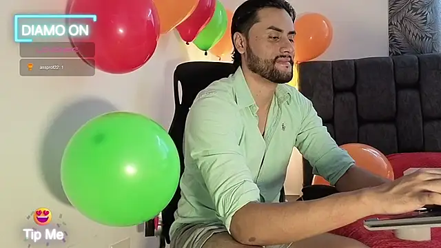 Thomas redcol online show from December 5, 5:55 pm