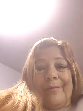 Casandra Cruz online show from October 19, 2:47 am