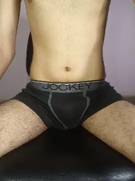 ash706339 online show from May 7, 8:12 pm