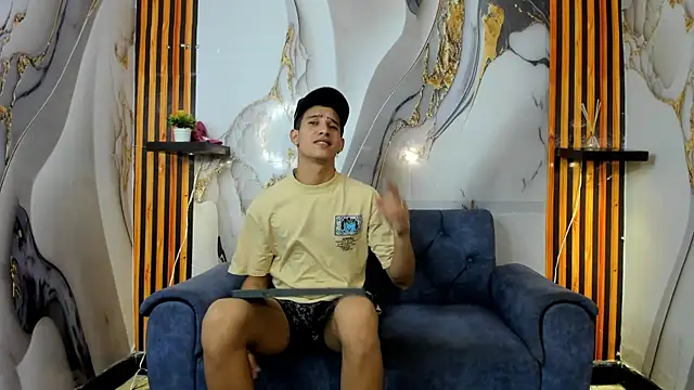 Ken BoySlim online show from September 18, 8:45 pm