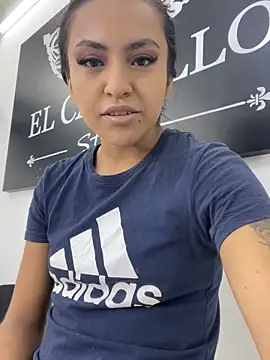 Leslie Bussh  online show from April 8, 1:45 pm