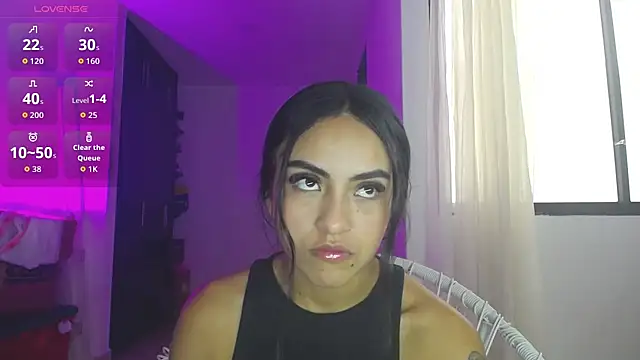 Leslie Bussh  online show from May 27, 2:46 pm