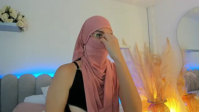 Ridwana  online show from November 12, 11:47 am