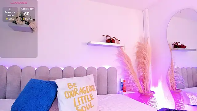 Ridwana  online show from November 29, 11:54 am