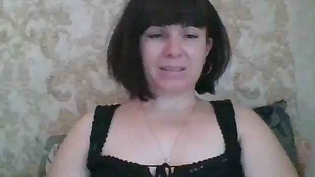 SecretSienna  online show from October 17, 8:06 am