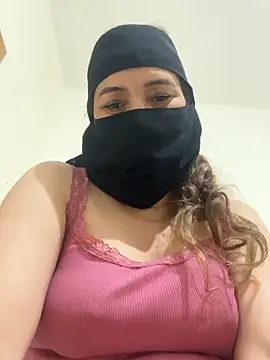 Wild-Nayra online show from April 17, 1:19 am