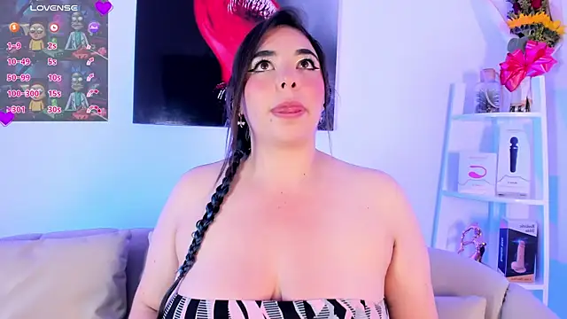 Snapshot of Bagiolett chatting on September 30, 2:45 pm Bagiolett online show from September 30, 2:45 pm