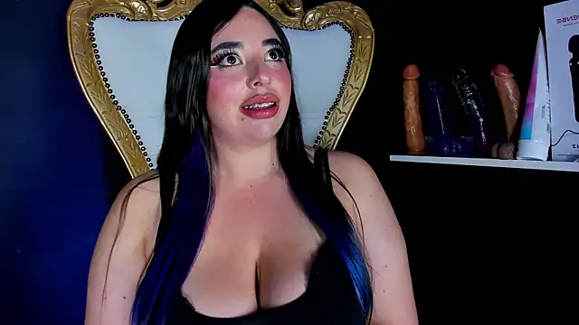 Snapshot of Bagiolett chatting on November 12, 8:01 pm Bagiolett online show from November 12, 8:01 pm