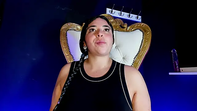 Snapshot of Bagiolett chatting on October 31, 2:35 pm Bagiolett online show from October 31, 2:35 pm