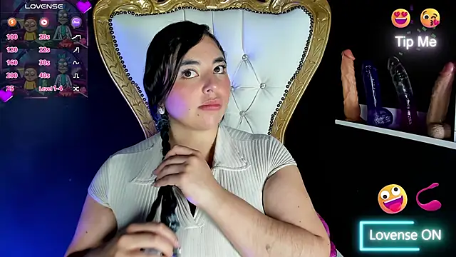 Snapshot of Bagiolett chatting on November 11, 7:19 pm Bagiolett online show from November 11, 7:19 pm