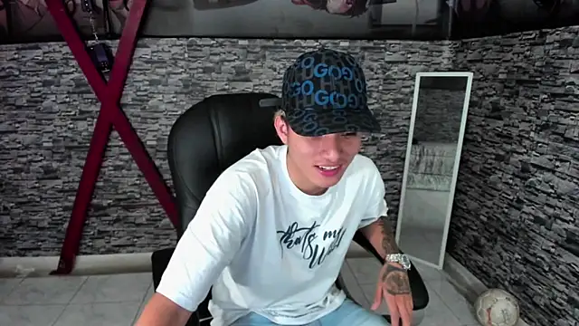 weesley boy online show from October 11, 7:48 pm