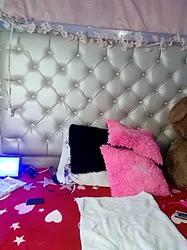 ZARAY 1118 online show from March 1, 2:00 am