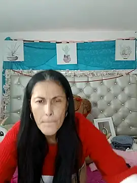 Snapshot of ZARAY_1118 chatting on October 15, 9:23 pm ZARAY 1118 online show from October 15, 9:23 pm