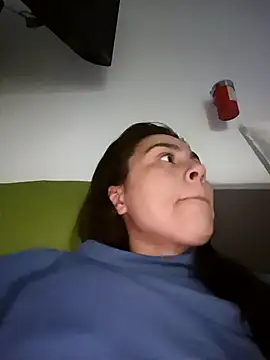 vanessa-titisM online show from February 6, 5:25 am