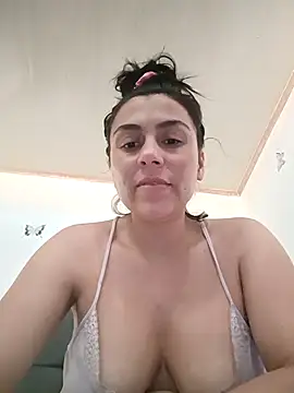 vanessa-titisM online show from March 1, 9:37 pm