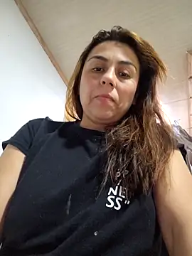 vanessa-titisM online show from April 24, 3:08 am