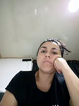 vanessa-titisM online show from March 13, 4:28 am