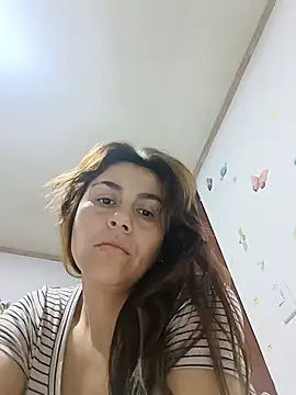 vanessa-titisM online show from May 30, 9:04 am