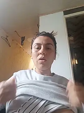 vanessa-titisM online show from May 31, 4:57 pm
