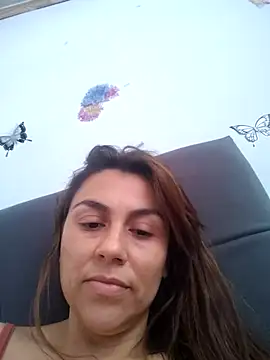 vanessa-titisM online show from April 10, 3:08 pm