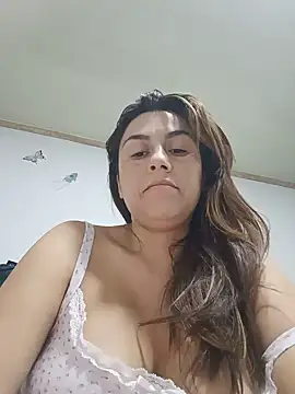 vanessa-titisM online show from July 1, 3:07 am