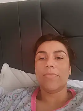 vanessa-titisM online show from July 11, 5:24 pm