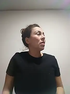vanessa-titisM online show from September 27, 2:50 am